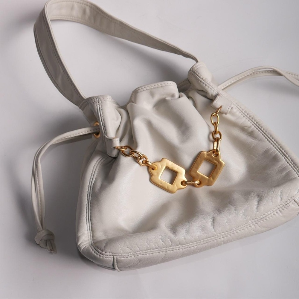 Vintage Cream Leather Purse with Gold Chain by Via Condotti